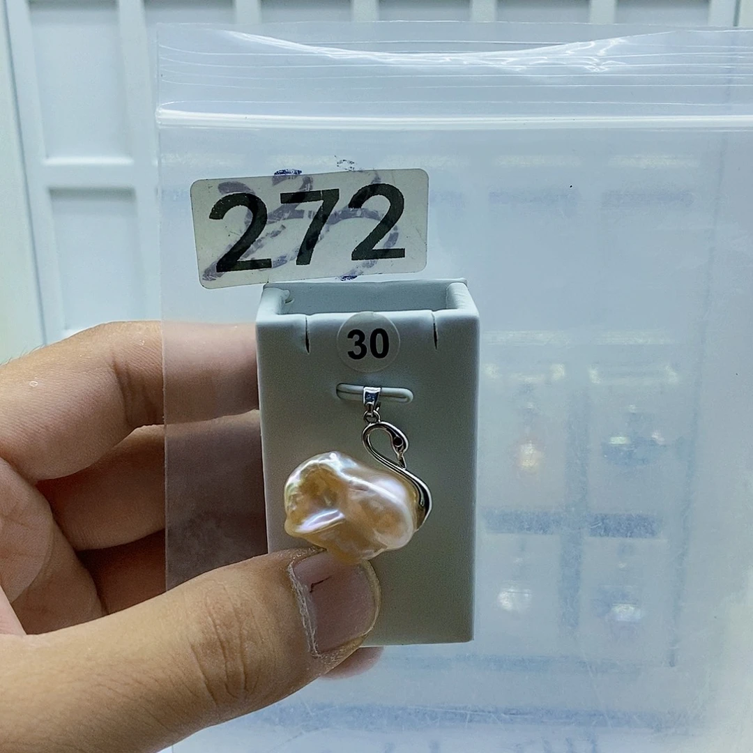 颈饰合金淡水珍珠