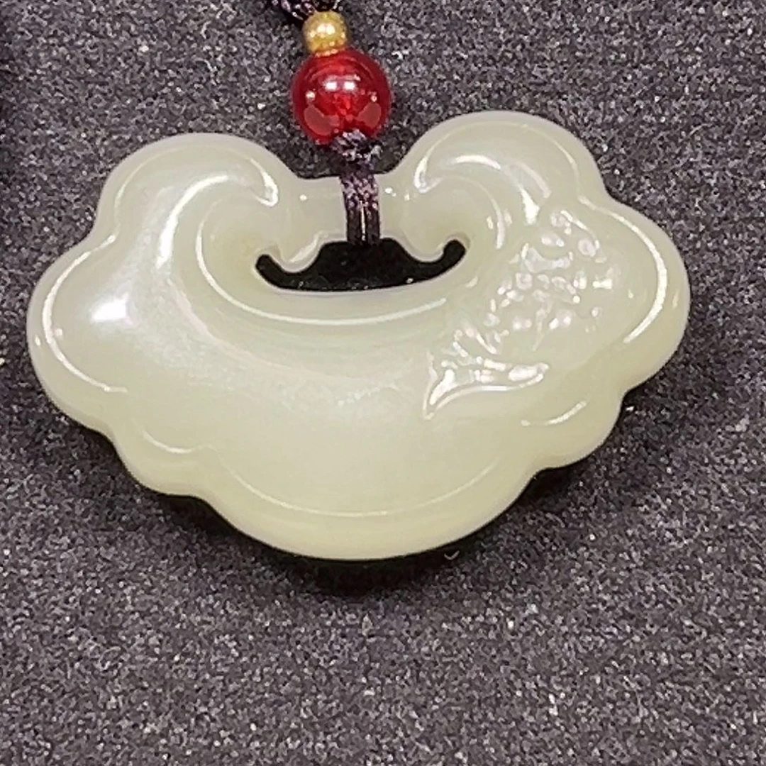 和田玉未镶嵌吊坠(不含链)