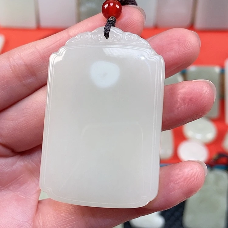 【闪购商品】颈饰未镶嵌和田玉