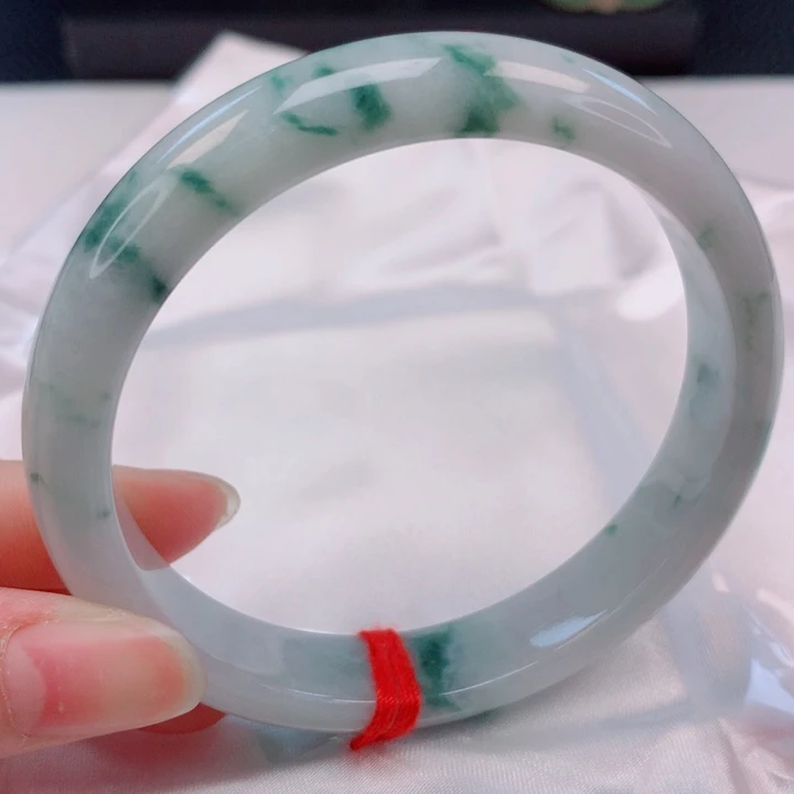 翡翠未镶嵌手镯59-60圈