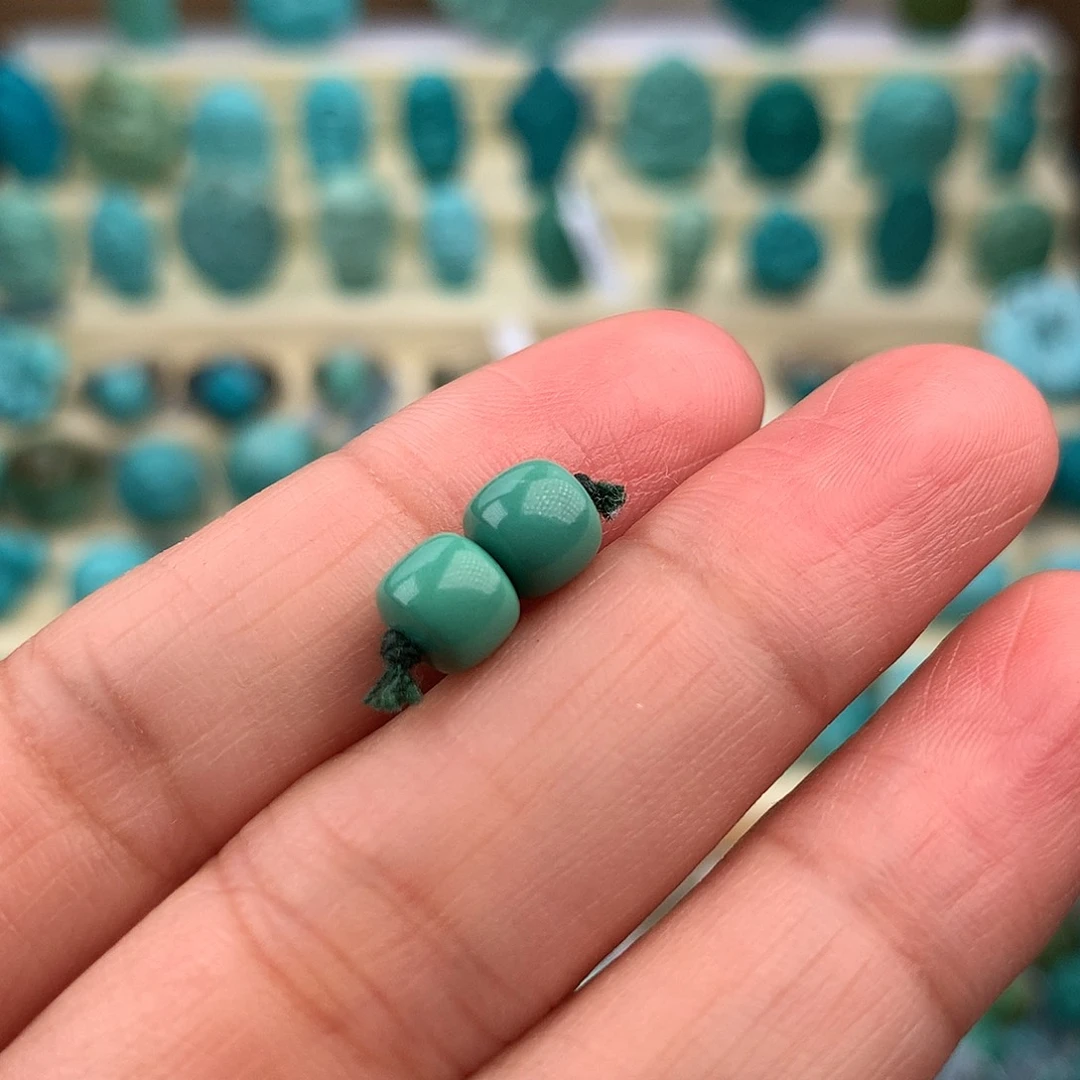 绿松石未镶嵌珠宝奇石6