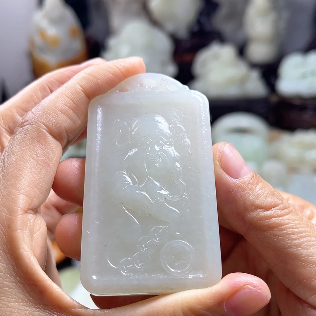 和田玉（糖玉）未镶嵌挂件