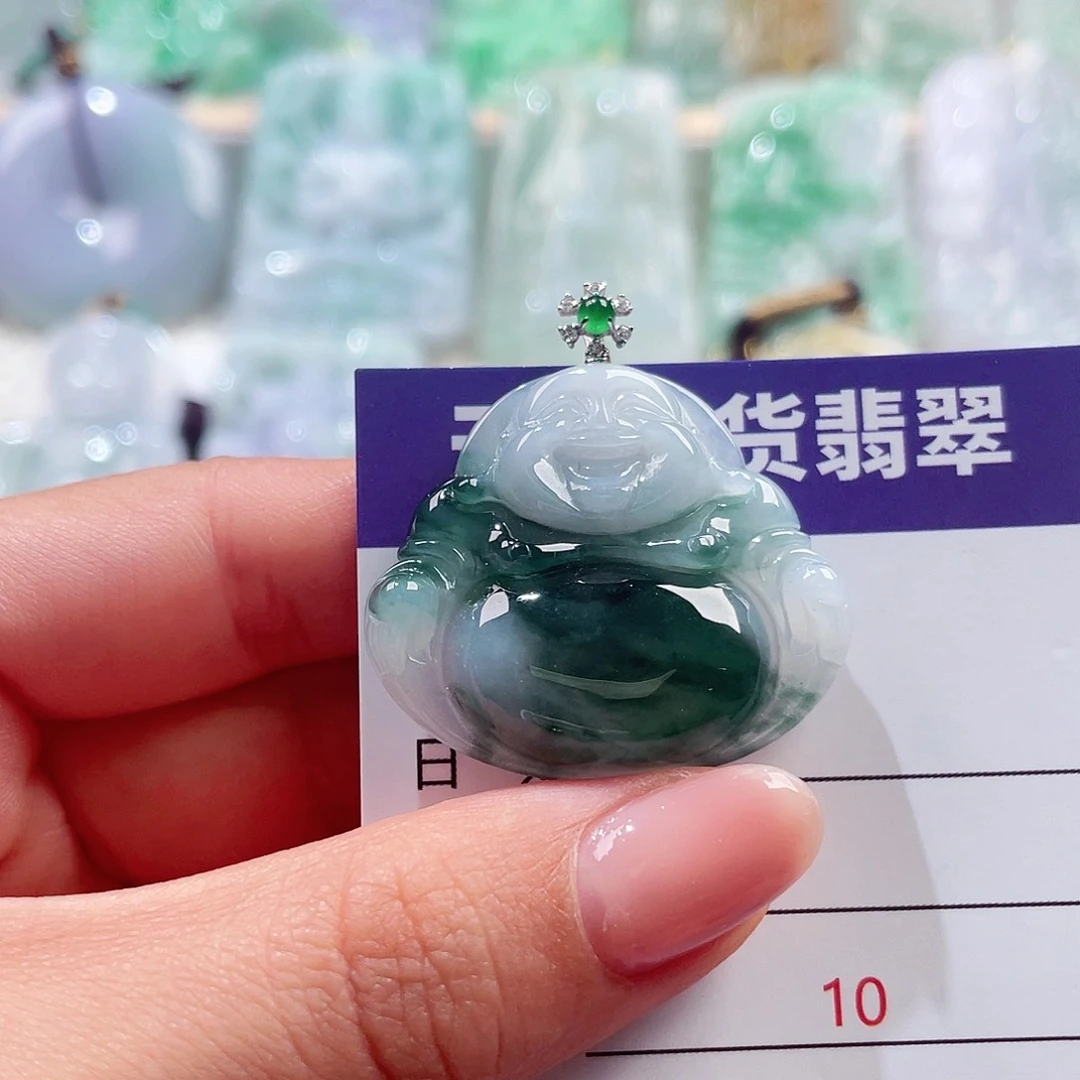 颈饰18K金镶嵌翡翠翡翠