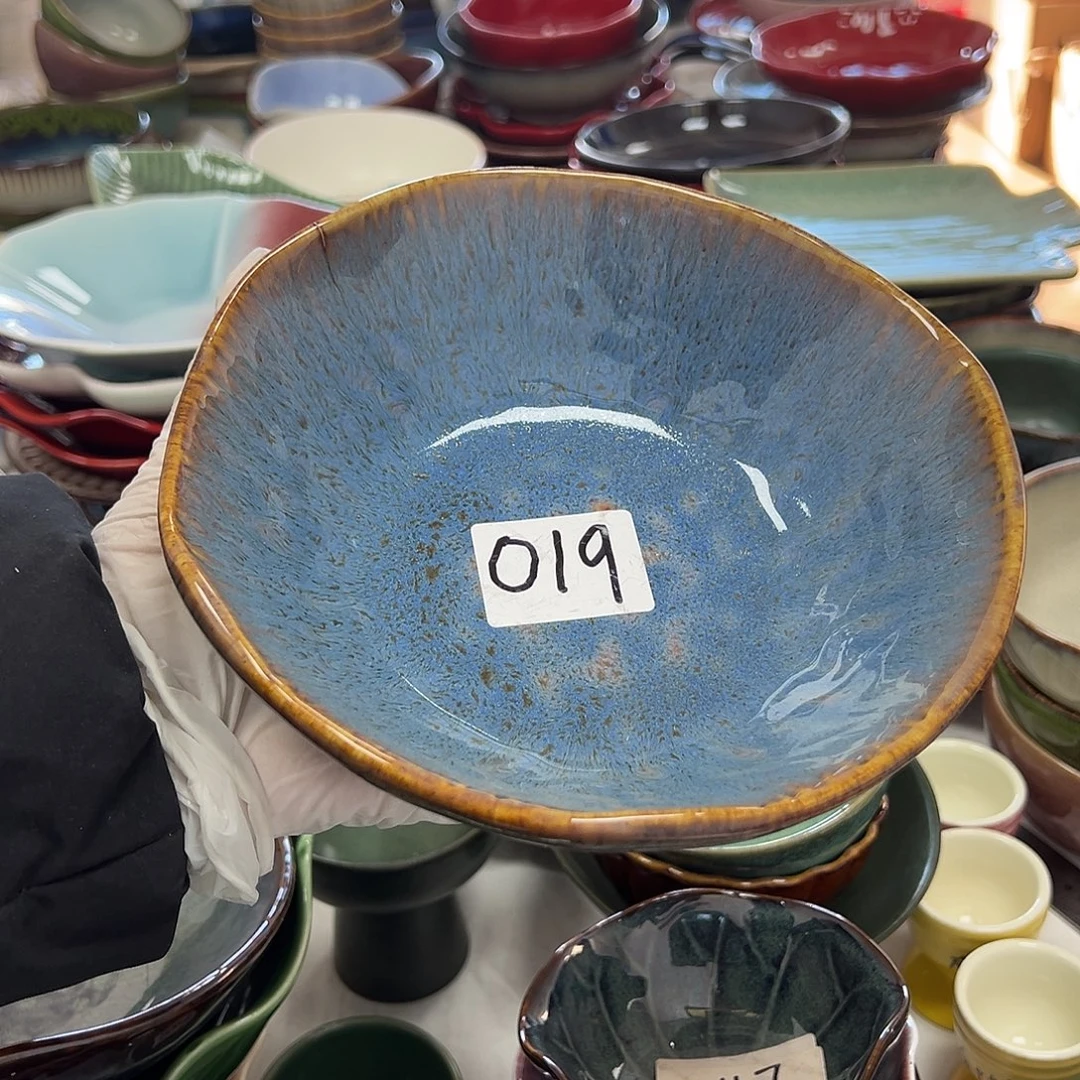 其他12。             一个