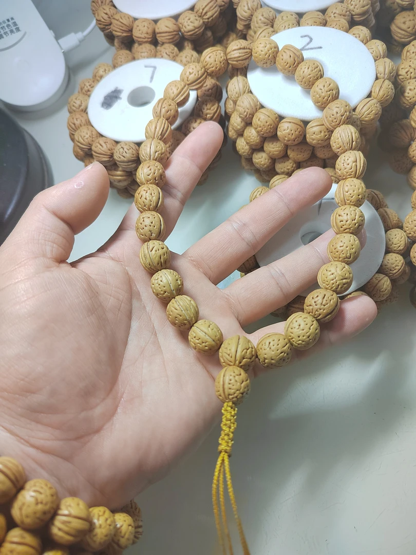 颗颗秒走色牛筋红