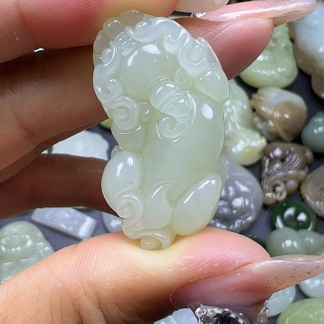 和田玉未镶嵌吊坠(不含链)