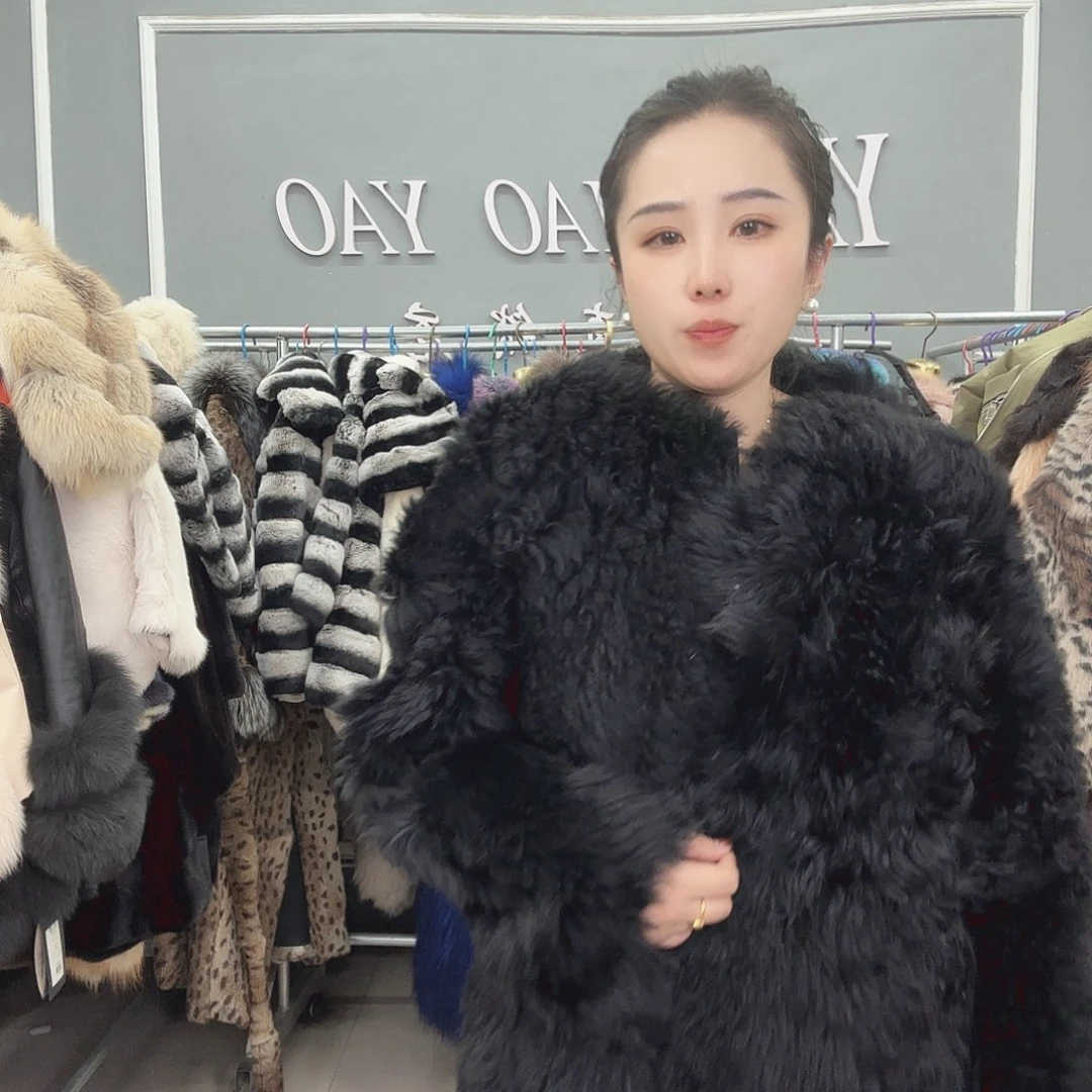 姚小妖家高端皮草