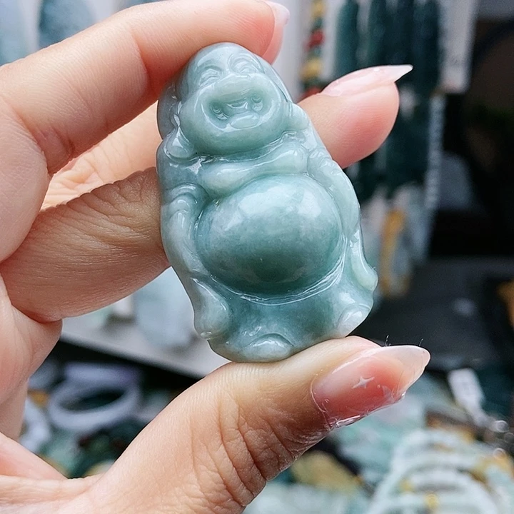 颈饰足铂镶嵌翡翠翡翠