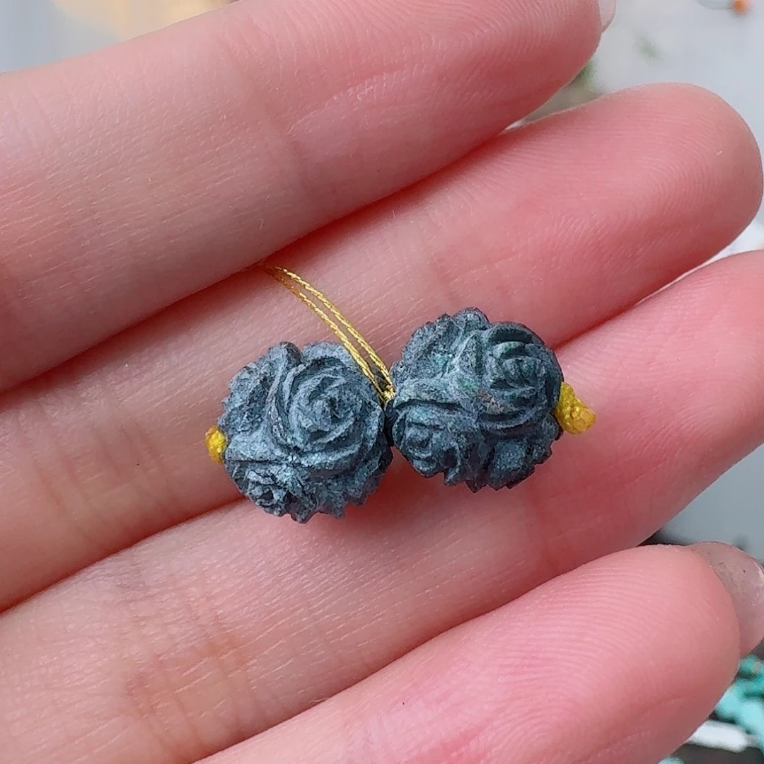 未镶嵌绿松石珠宝奇石