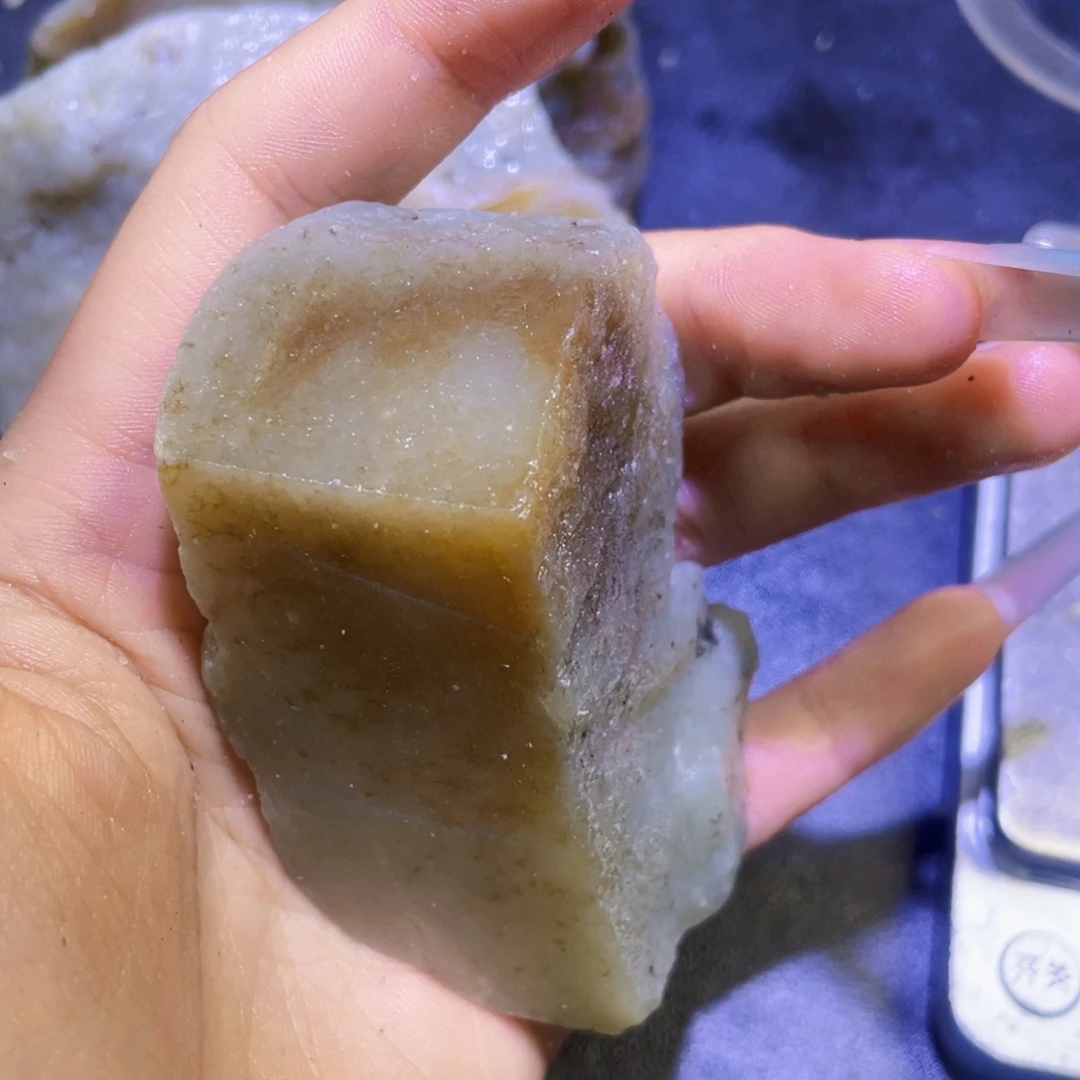 未镶嵌和田玉珠宝半成品