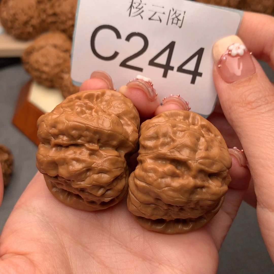 文玩核桃把件41+蛤蟆头