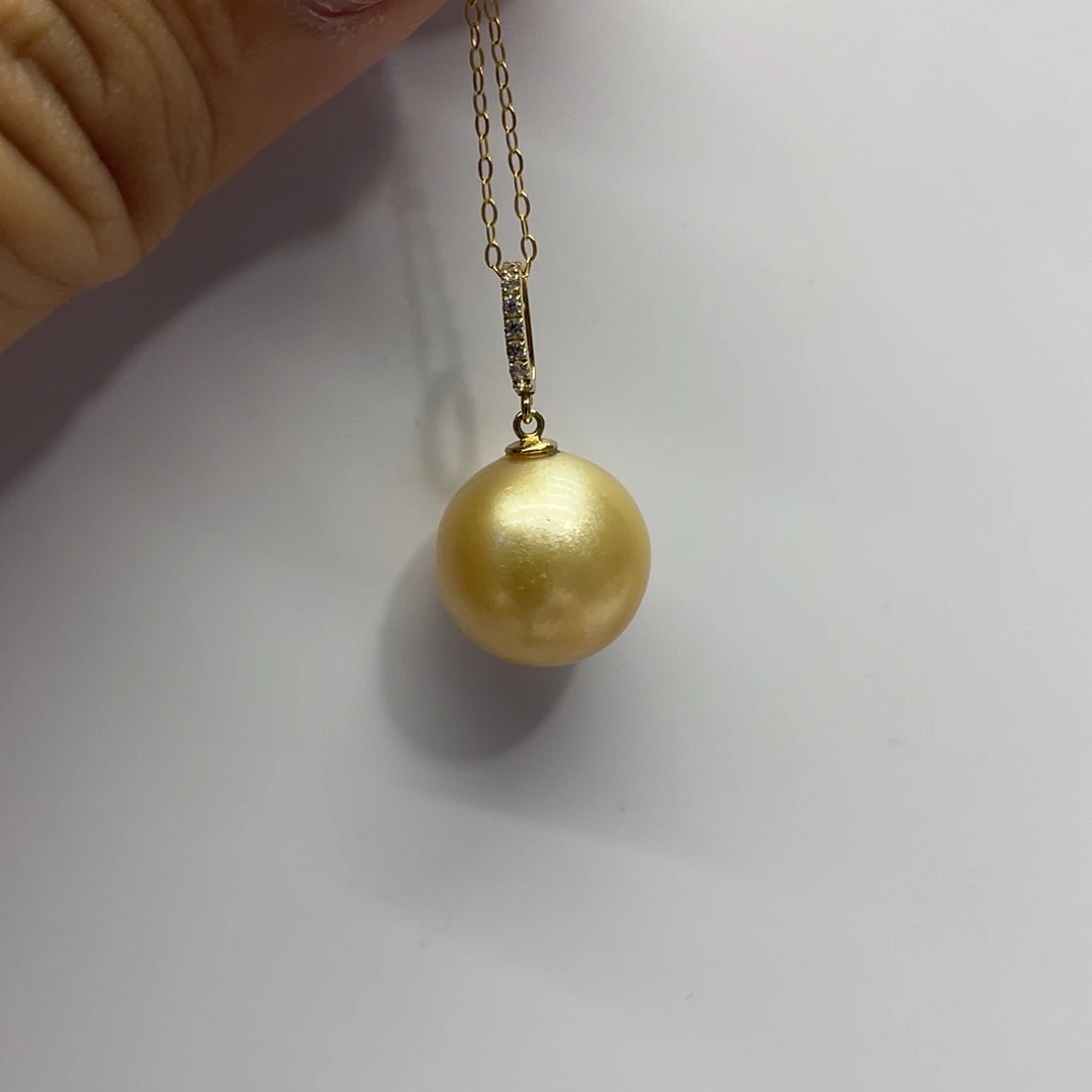 海水珍珠18K金镶嵌颈饰