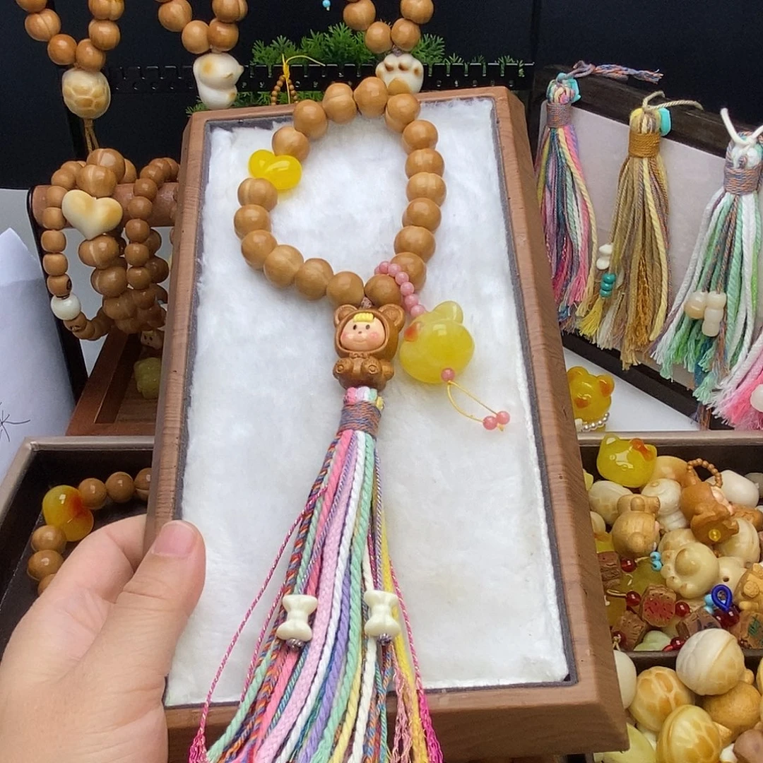 麦***年吊坠猴头核桃猴头屁桃一套全品送所有配饰