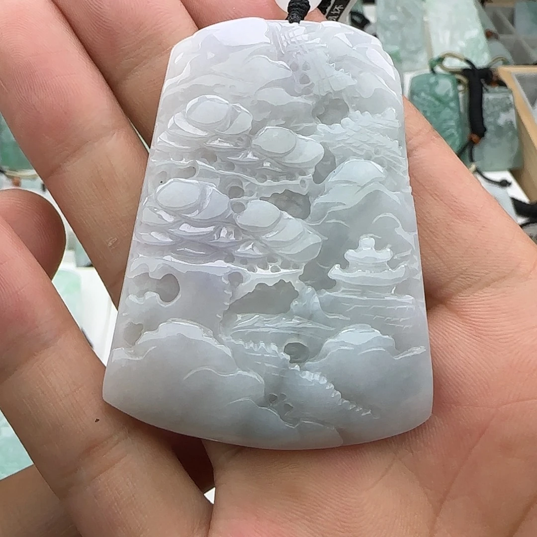 翡翠未镶嵌颈饰翡翠
