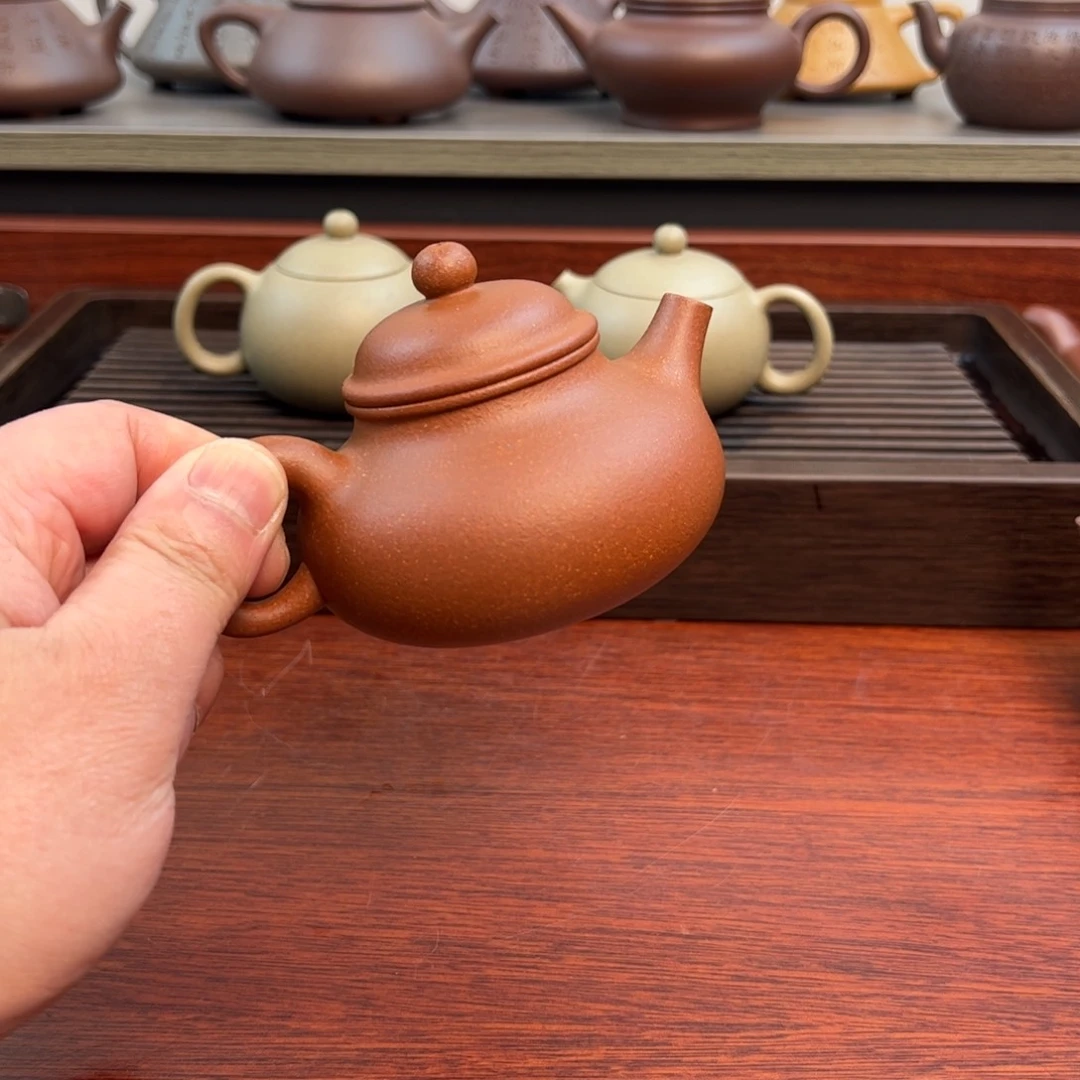 茶壶紫砂容天：150cc 机挑红降坡