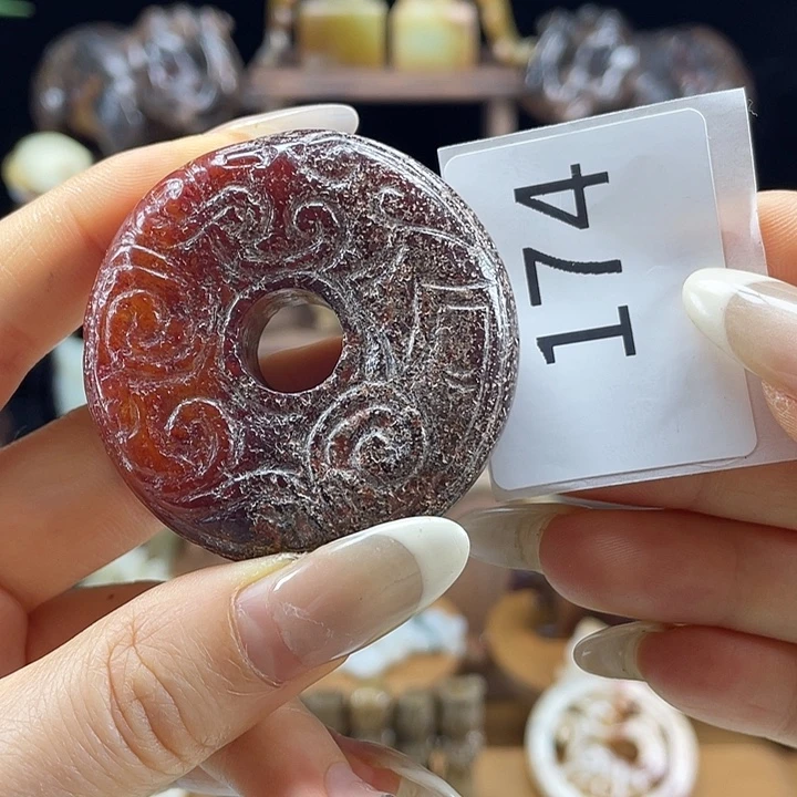 和田玉（糖玉）未镶嵌挂件