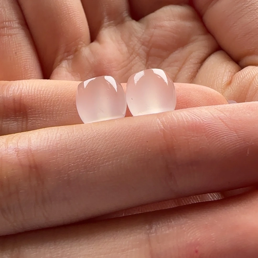 ****e玛瑙/玉髓未镶嵌直切荔枝冻8.9