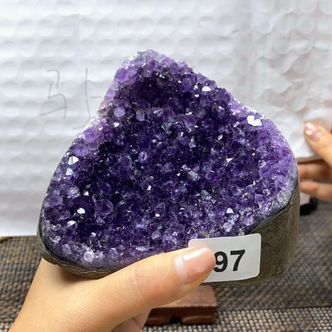 紫晶大型摆件（非配饰）未镶嵌