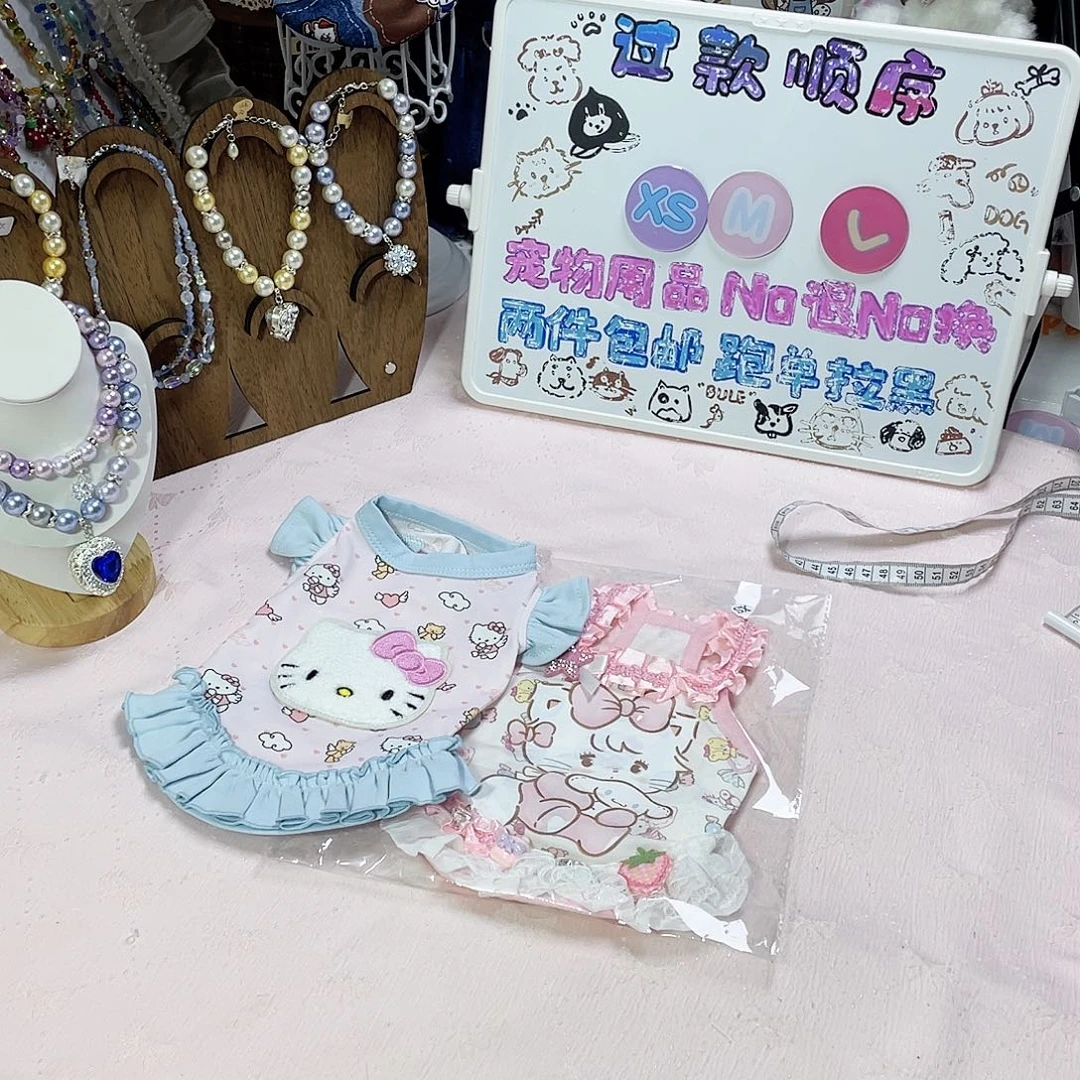 背心款Liz公主宠物服饰 xs 2两件