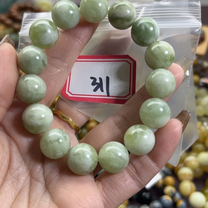 蛇纹石玉未镶嵌手链