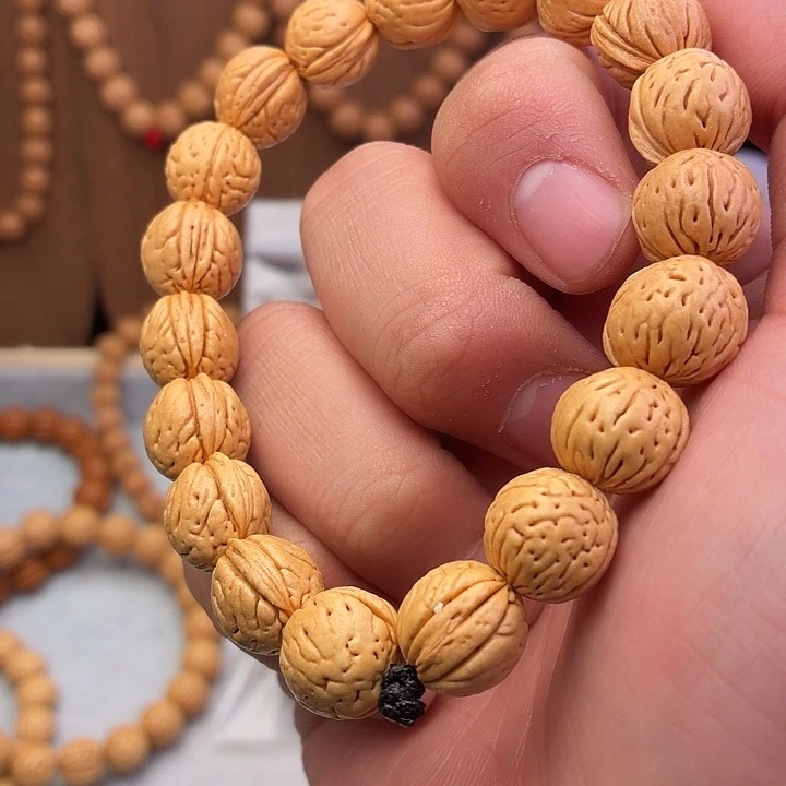 吊坠桃核11111111111