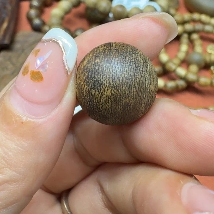 大叶紫檀（黑酸枝木类）