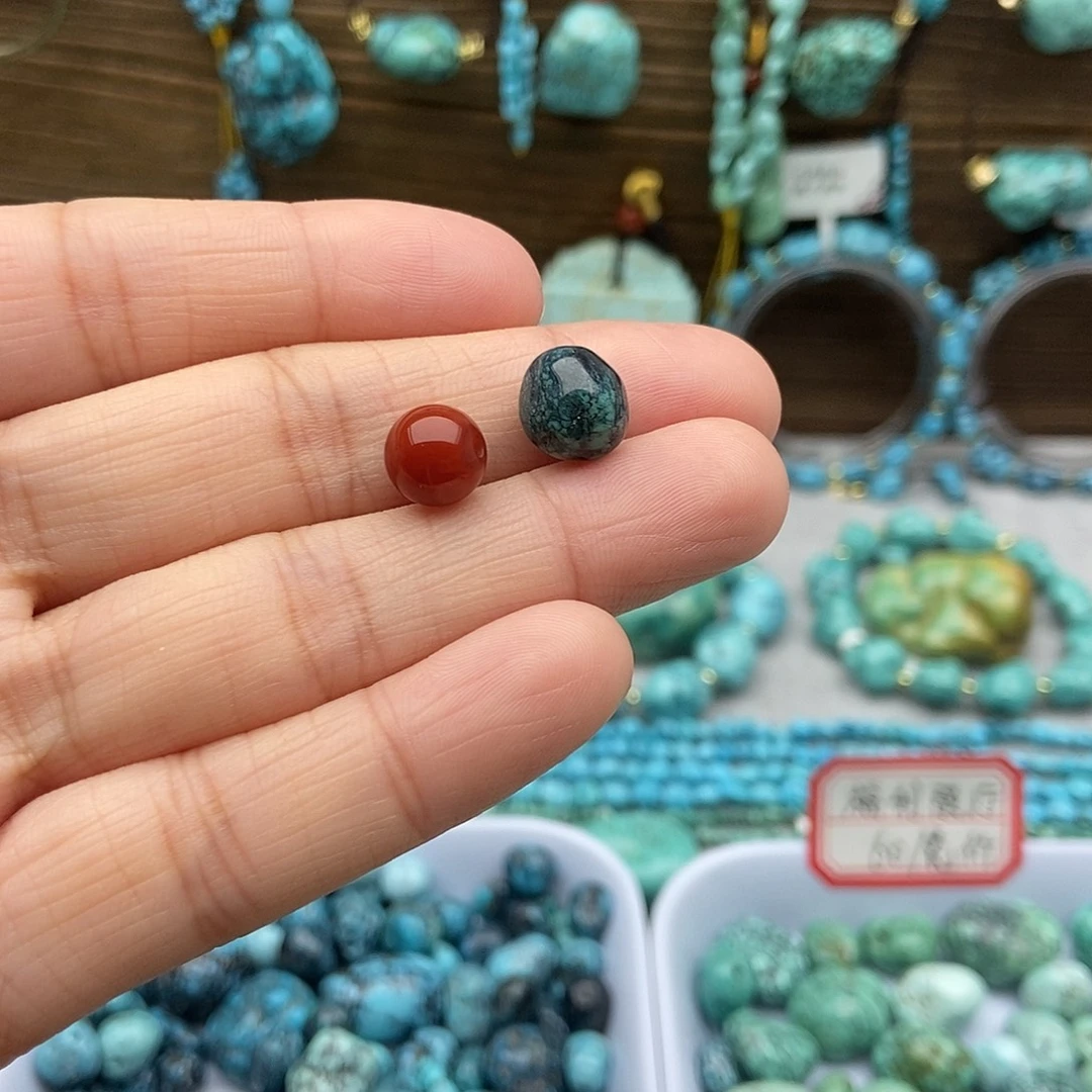 南红玛瑙未镶嵌随型豆子