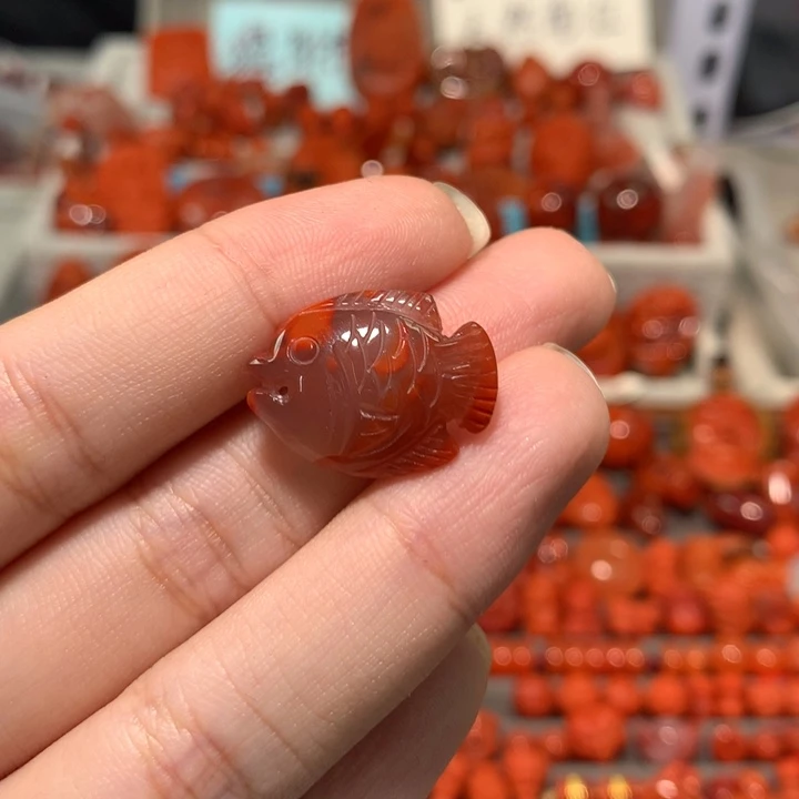【闪购商品】未镶嵌鱼吊坠南红玛瑙