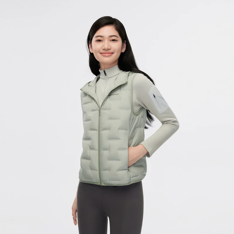 波司登鹅绒2024秋冬季新款女轻薄保暖马甲百搭休闲短款鹅