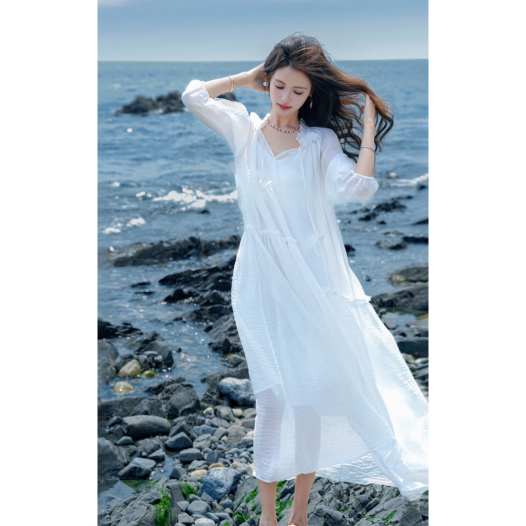 梅子熟了  夏日浪漫氛围感度假风法式小白裙