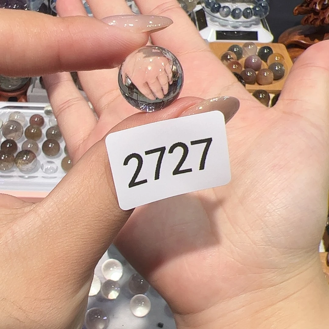 未镶嵌水晶大型摆件（非配饰）