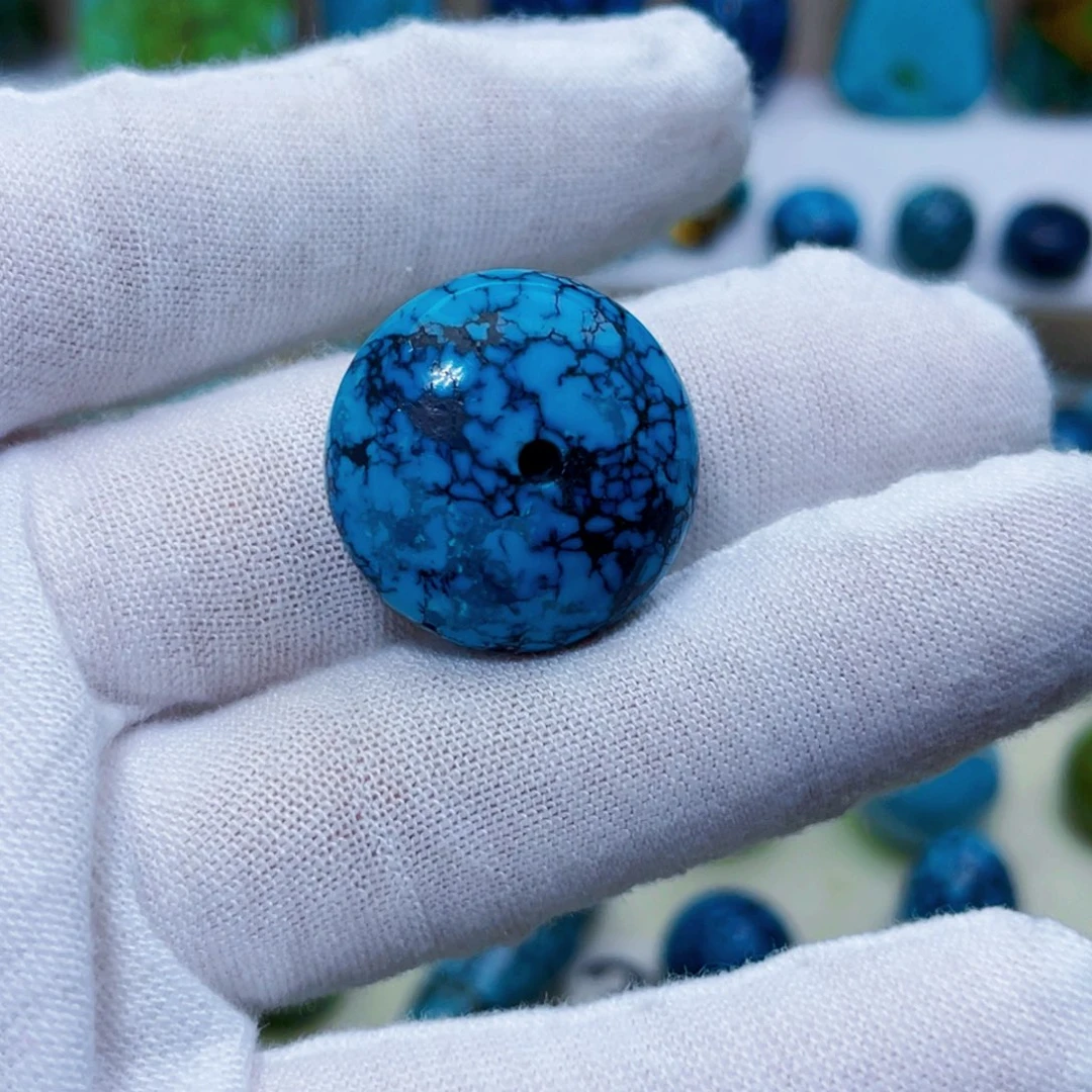 绿松石未镶嵌饰品