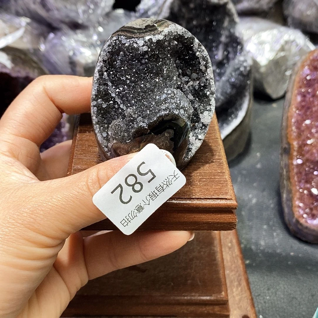 水晶大型摆件（非配饰）未镶嵌