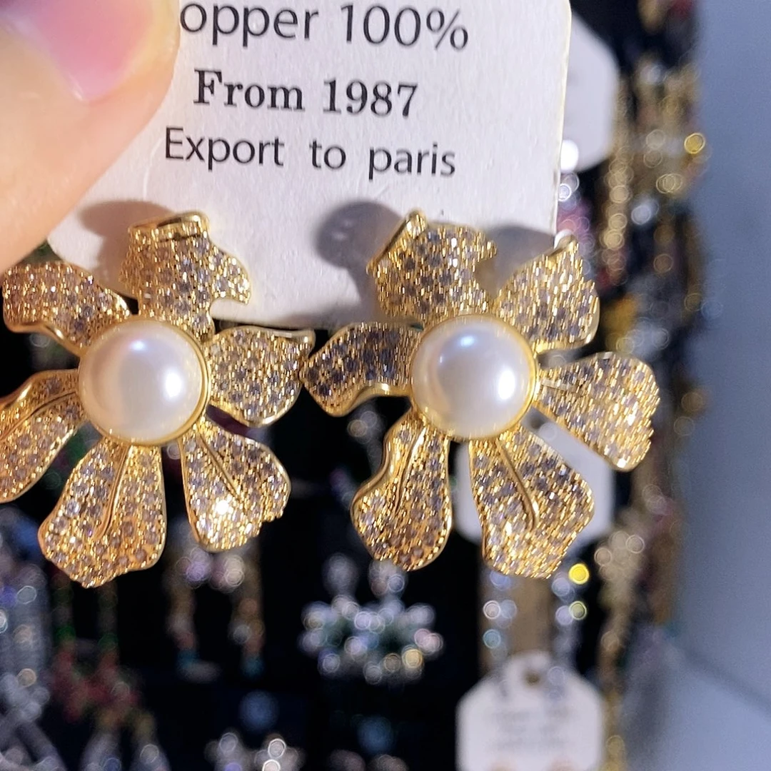 锆石纯铜合金锆石