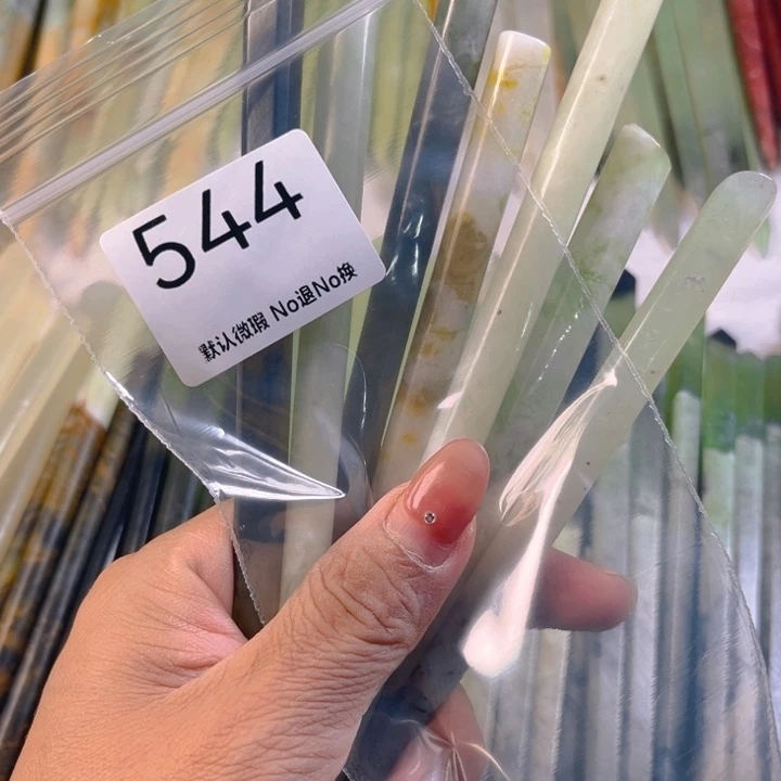 未镶嵌蛇纹石玉发簪