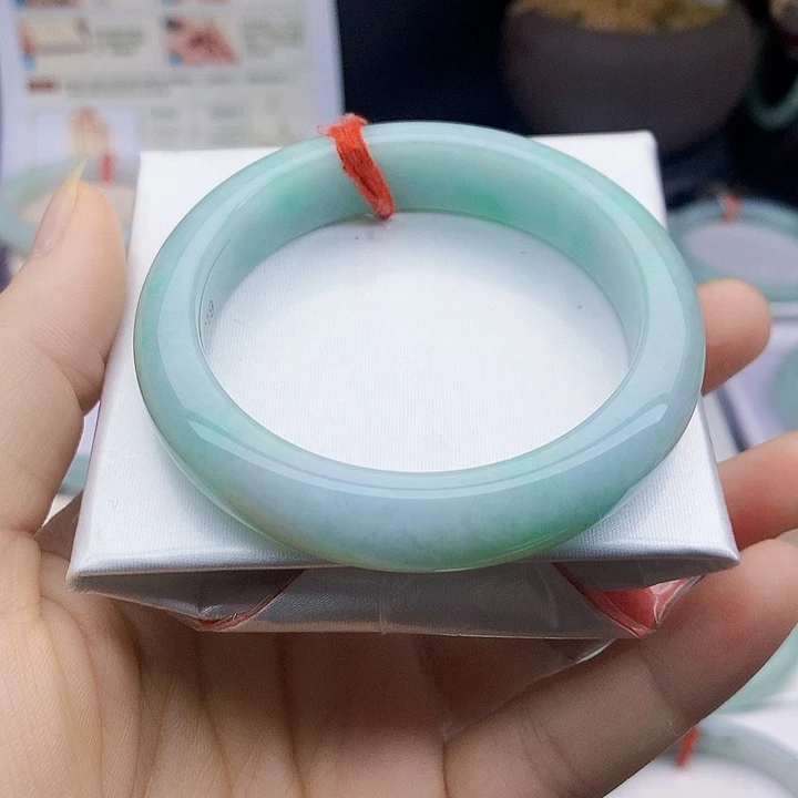 翡翠手镯未镶嵌缅甸天然翡翠A货54.7