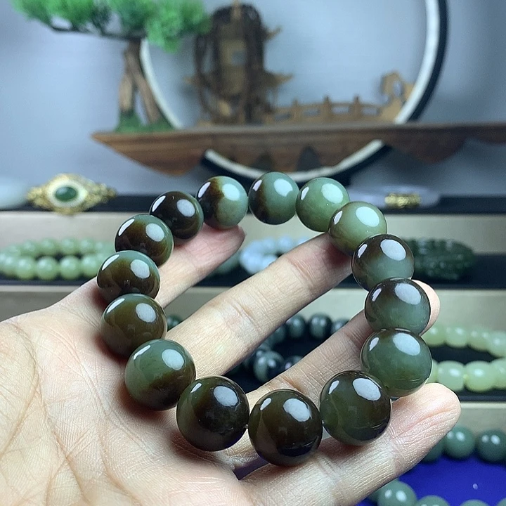 用***1和田玉未镶嵌手串