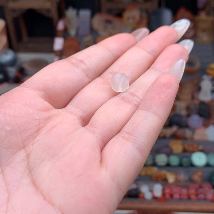 玛瑙/玉髓颈饰未镶嵌曌*明