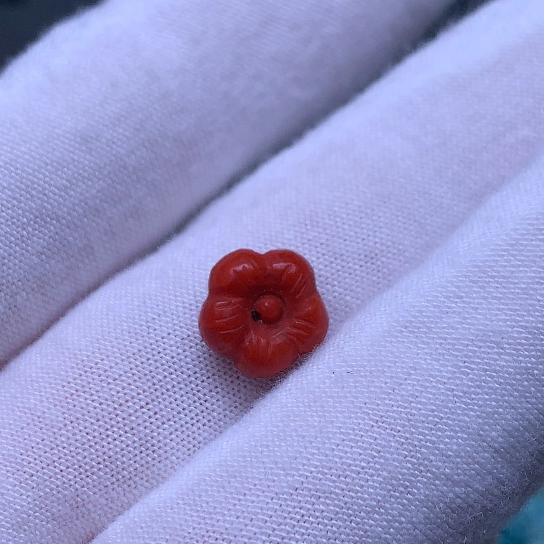 南红玛瑙未镶嵌珠宝奇石