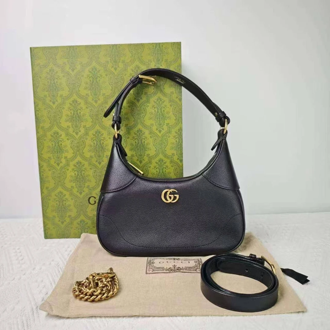 胖虎安安/古驰/95新/公价0/箱包/斜挎包/31B2502210080