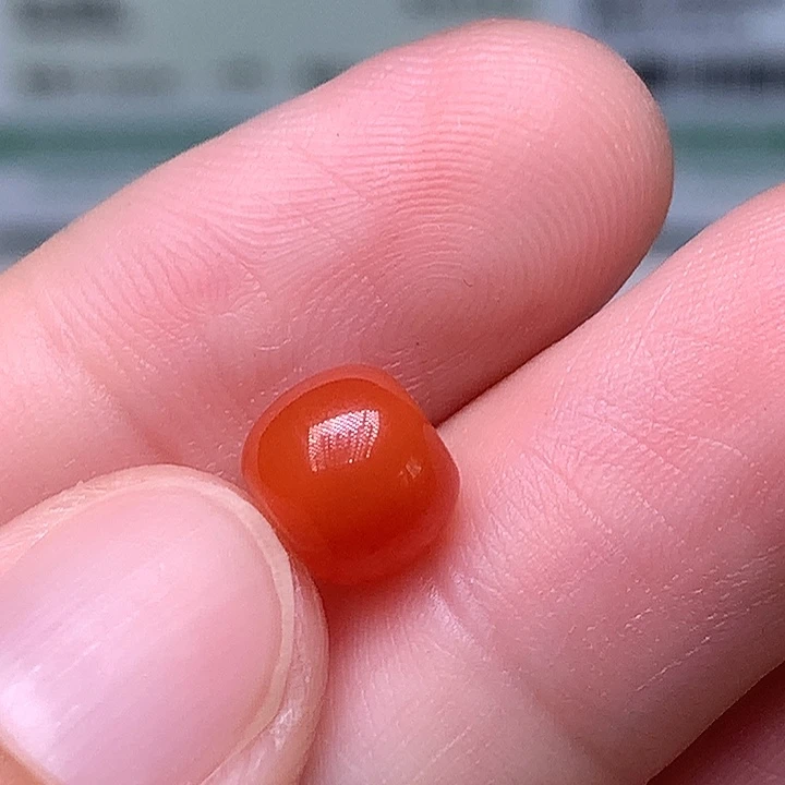 未镶嵌南红玛瑙珠宝奇石