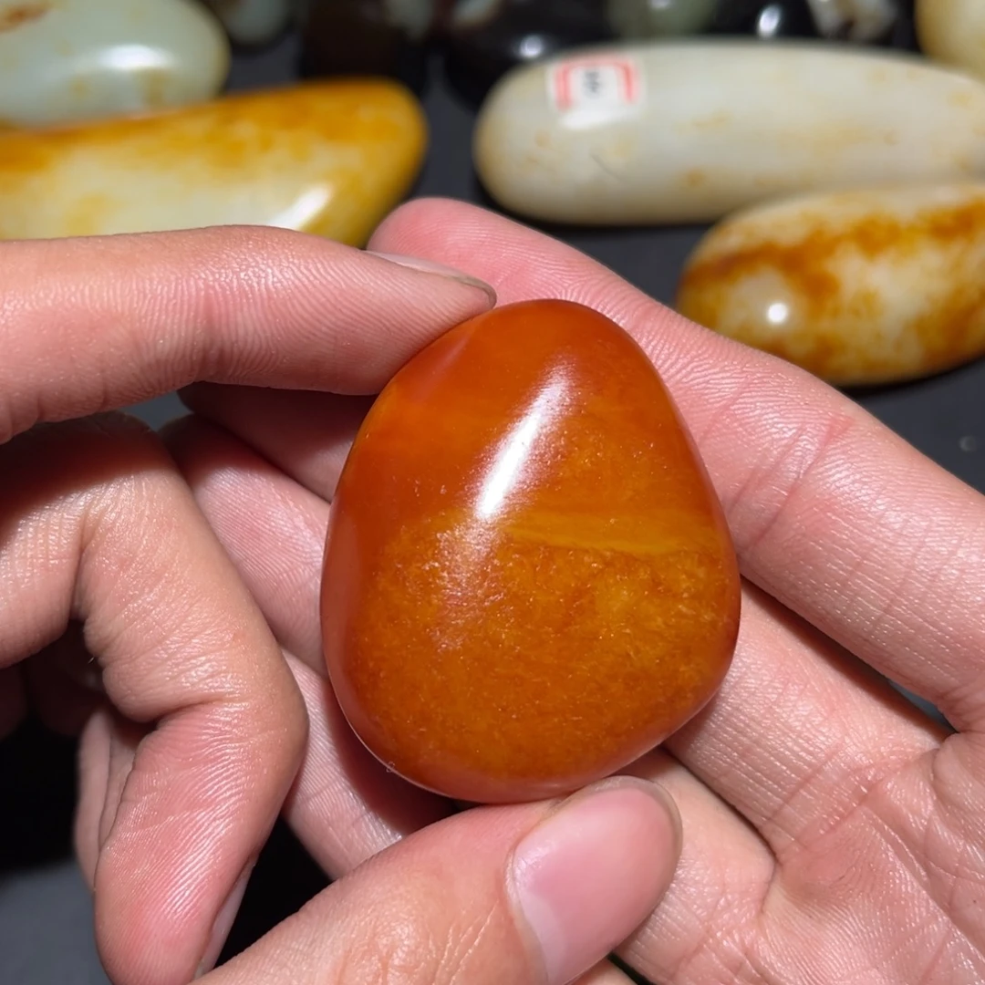 和田玉未镶嵌珠宝奇石