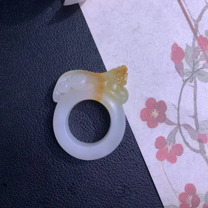 貔貅扳指复古气质百搭 尺寸38.5 30.1 8.9 天然缅a翡翠