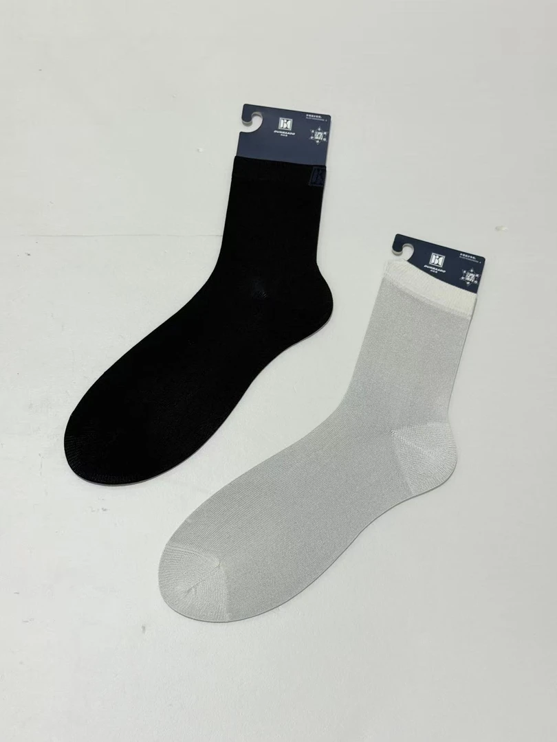 4398号纯色舒适透气提花几何形袜子