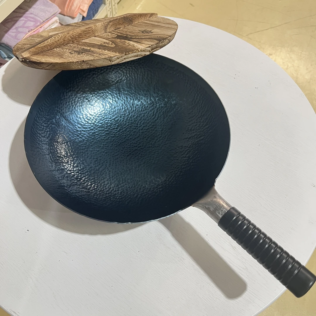 正宗章丘老式铁锅直径32cm重约4斤带盖子手工锻打炒菜锅不粘锅