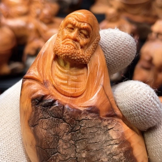 柏木（崖柏）Njjjjjjjjjjjjhhh