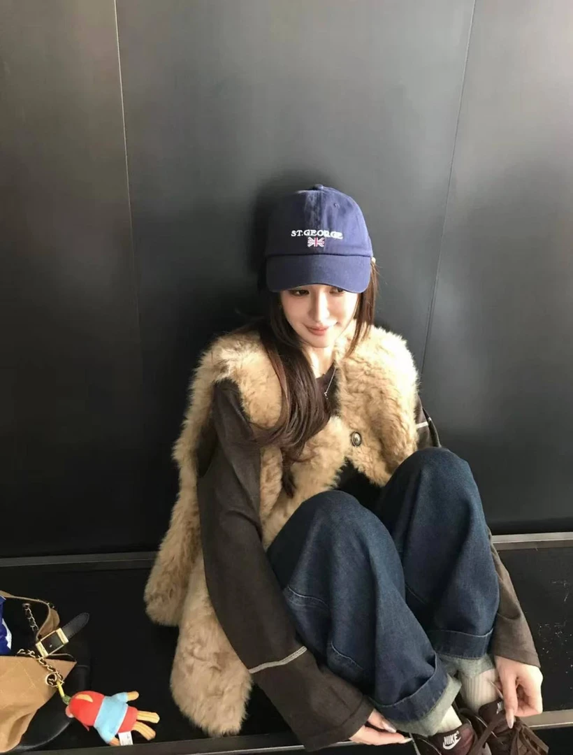 人造皮草 冬季短款皮草大衣氛围感保暖百搭马甲千金风环保皮草