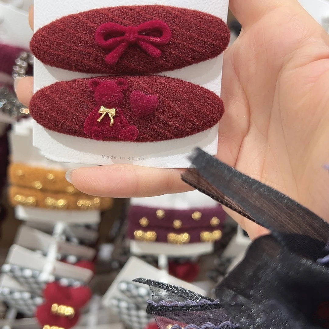 八***怪非金属红色小熊椭圆掰掰夹