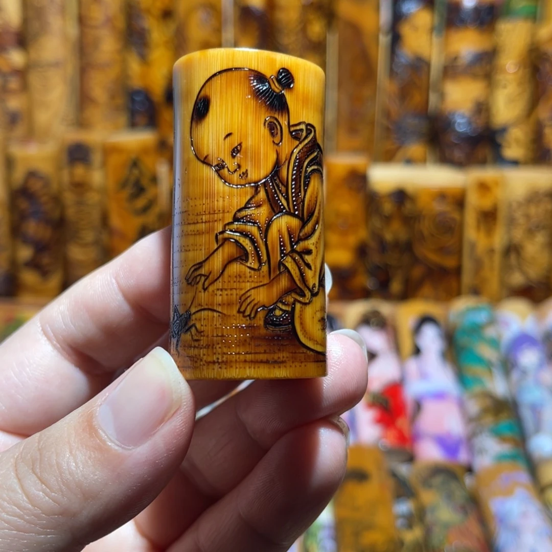 竹楠***?实心竹文玩手把件