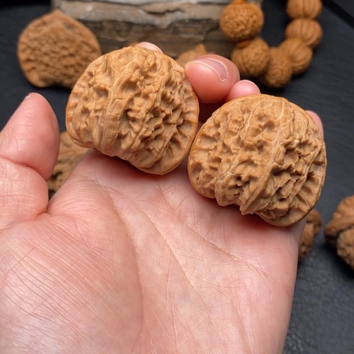 桃核把件尺寸40球白